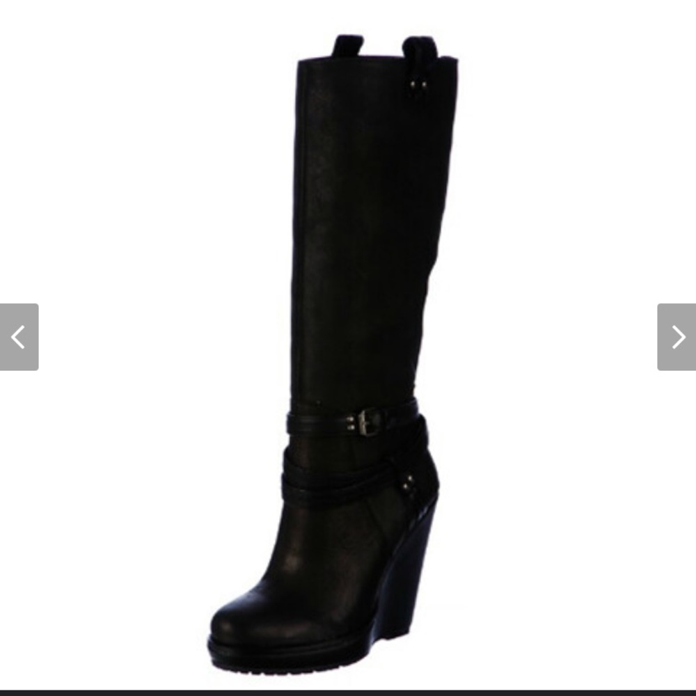 Jessica Simpson Kit Wedge Boot
